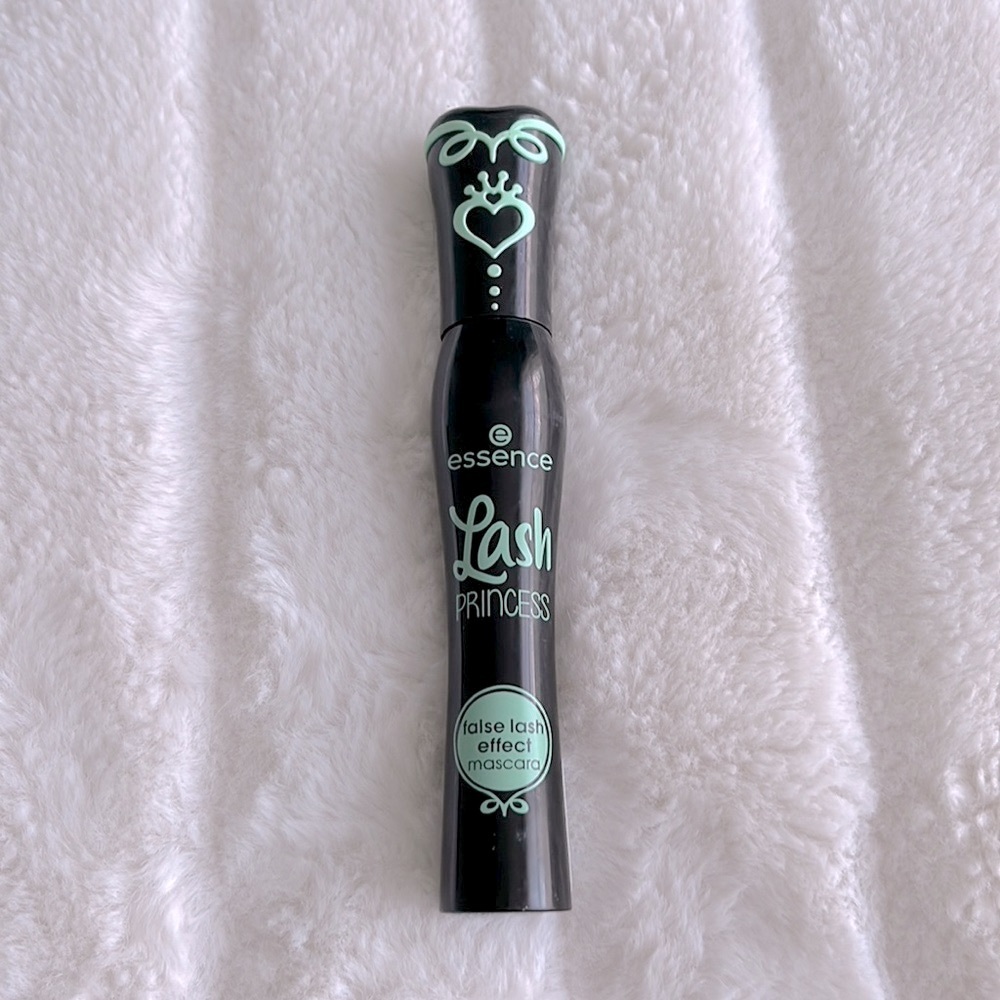 Essence False Lash Effect Mascara